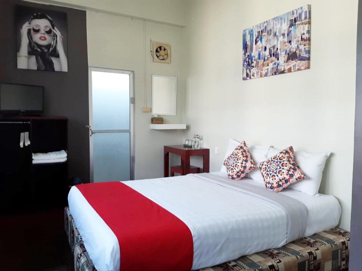 Born Guest House Chiang Mai Exterior foto
